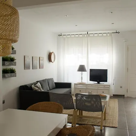 Anna Beach House *